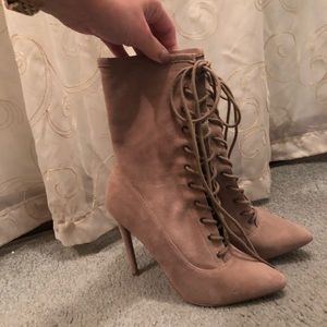 Steve Madden gray suede tie up booties